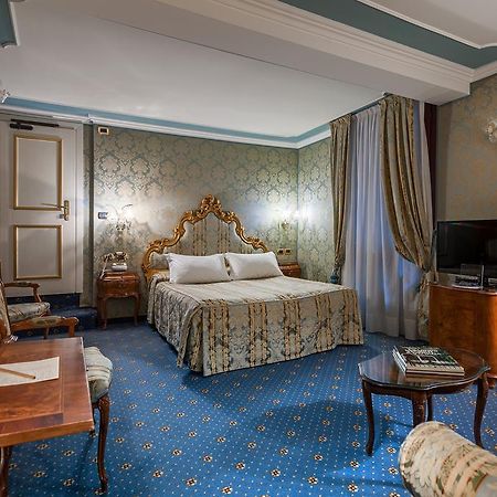 Al Ponte Antico Hotel Venesia Bagian luar foto