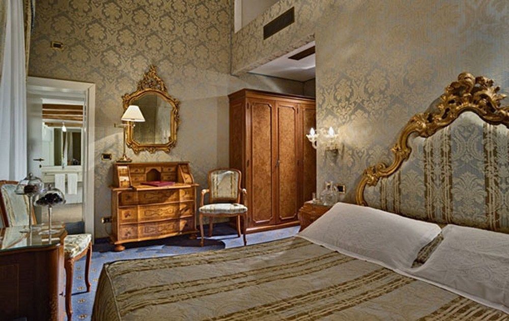 Al Ponte Antico Hotel Venesia Bagian luar foto
