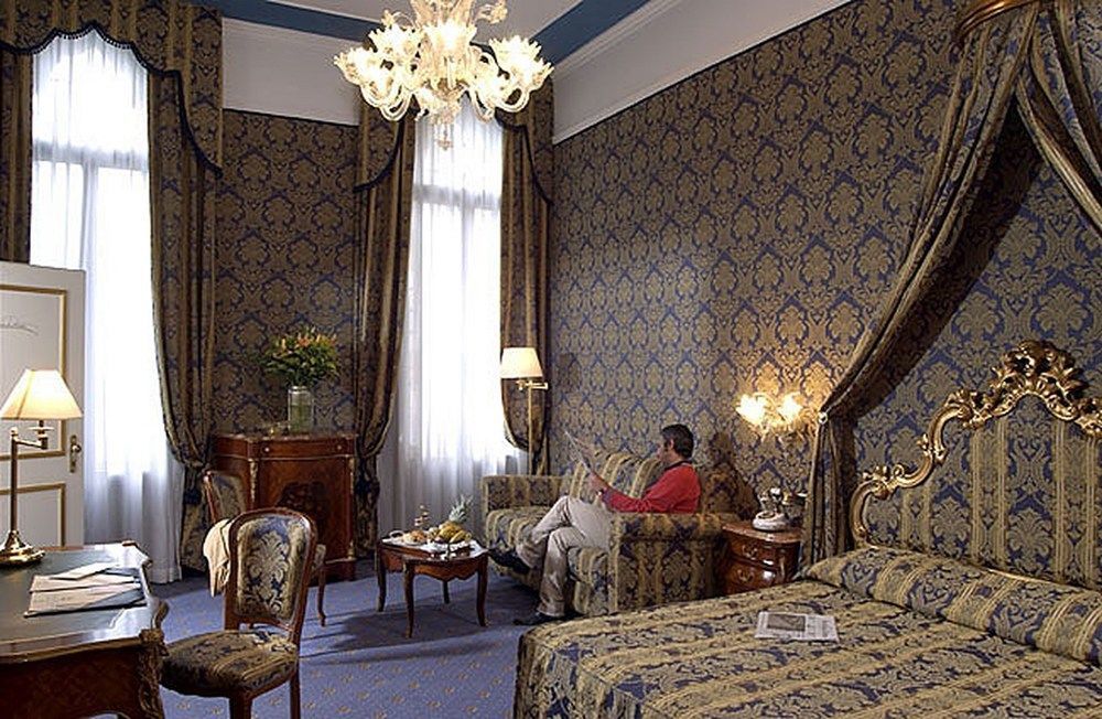Al Ponte Antico Hotel Venesia Bagian luar foto