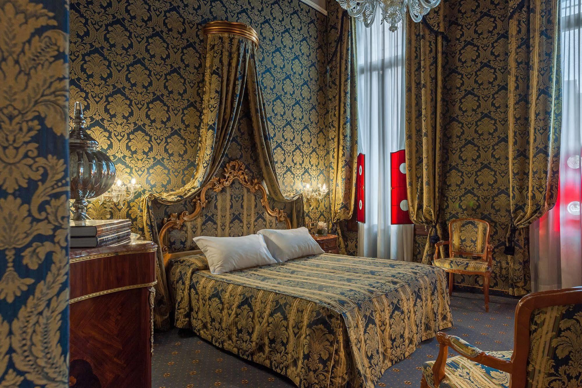 Al Ponte Antico Hotel Venesia Bagian luar foto