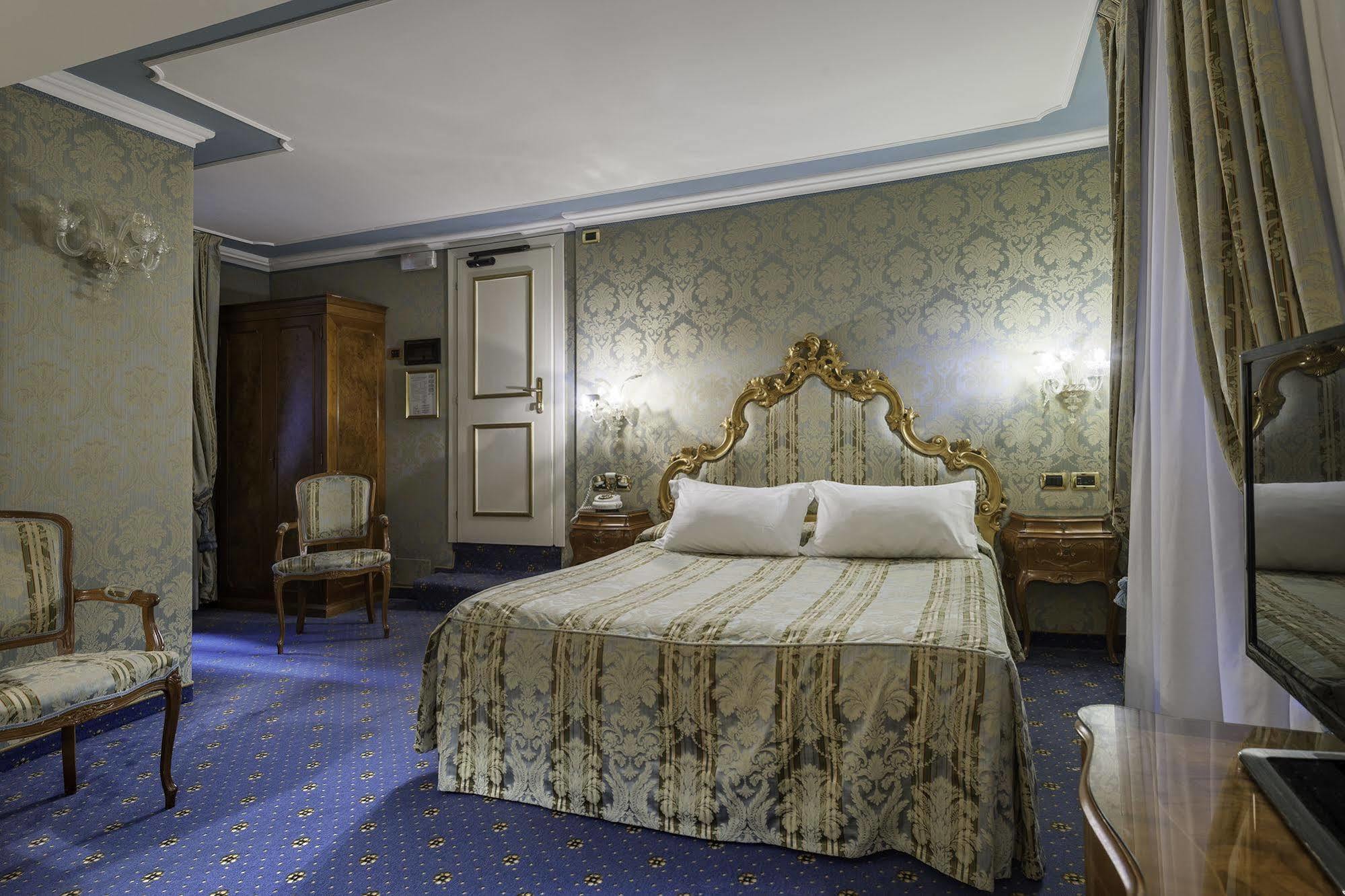 Al Ponte Antico Hotel Venesia Bagian luar foto